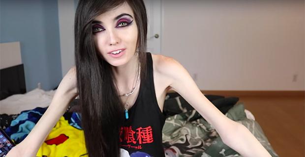 Demandan a YouTube el cierre de una cuenta que induce a la anorexia-0